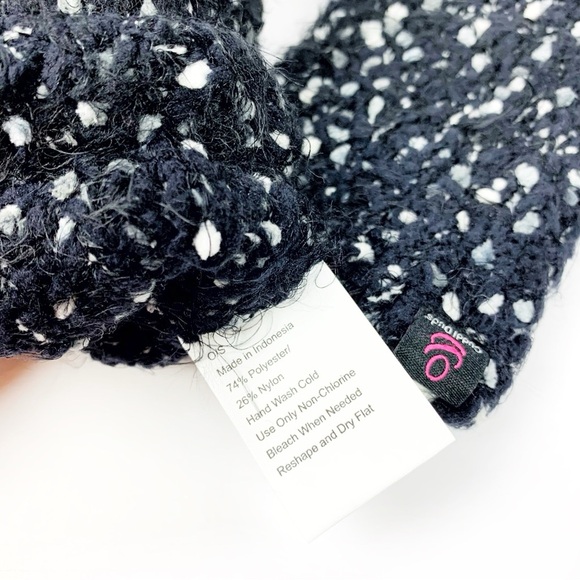 Cuddl Duds 3-Piece Winter Set — Hat, Mittens & Plush Ear Warmer | Holiday Gift - Picture 16 of 16